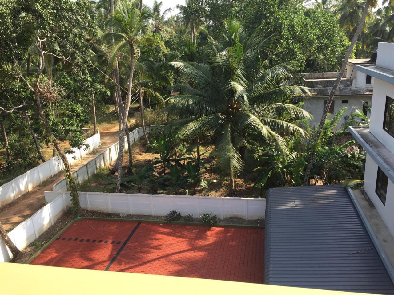 Airavatham Apartments Guruvāyūr Extérieur photo